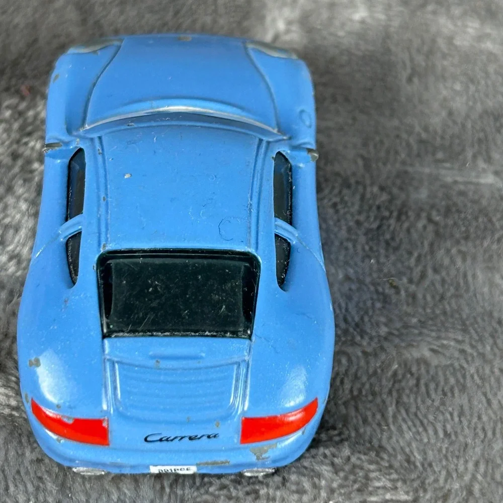 Disney Pixar Cars Sally Carrera Diecast Blue Porsche 911 Toy Car 1:55 Scale